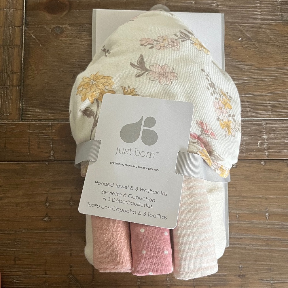 Baby Just Born Hooded Bath Towel & Washcloths Set - NWT